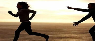 Este sueño se puedo interpretar según el contexto en el que te encuentres. ¿Qué significa soñar que te persiguen? Descubre cuáles son sus interpretaciones