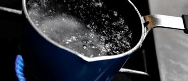 Mujer lanzó olla con agua caliente a su yerno que llegaba a casa todos los días a pedirle almuerzo Mujer lanzó olla con agua caliente a su yerno que llegaba a casa todos los días a pedirle almuerzo