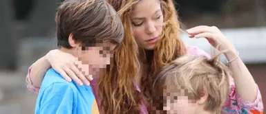 Shakira toma drástica medida para proteger a sus hijos tras vivir un infierno en Miami Hijos de Shakira viven un infierno en Miami y la cantante toma drástica medida para protegerlos