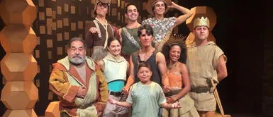 Ramón García y Carolina Cano protagonizan La Vida es Sueño en el Teatro La Plaza Ramón García y Carolina Cano protagonizan La Vida es Sueño en el Teatro La Plaza