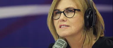 Mónica Delta revela como fue la trágica muerte de su padre Mónica Delta conmueve al revelar como murió su padre: "Le dio un infarto cuando me hacía dormir en sus brazos"