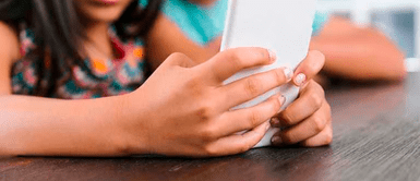 Niña se gasta 60 mil euros de los ahorros de sus padres en juegos para el celular Niña se gasta 60 mil euros de los ahorros de sus padres en juegos para el celular