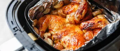 Freidora de aire con pollo ¿Recibo de luz por las nubes? La increíble cantidad de energía que consume la freidora de aire