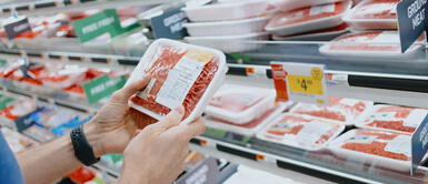 Fecha de caducidad de productos ¿Qué pasa si consumo un alimento que ya pasó su fecha de caducidad? Lo que nadie JAMÁS te contó