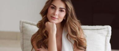 Laura Spoya deja en shock a sus fans con insólita pijama para brillar en la alfombra roja Laura Spoya deja a todos en shock en la alfombra roja con insólita pijama de seda y plumas