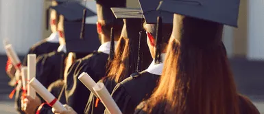 Bachilleres podrían obtener su título en una universidad distinta a la que estudiaron Bachilleres podrían obtener su título en una universidad distinta a la que estudiaron