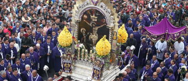 Cristo Morado ya iniciará su recorrido y entérate mucho más de su historia. Señor de los Milagros: ¿Quién pintó la imagen del Cristo de Pachacamilla? AQUÍ su historia y lo que representa para el Perú