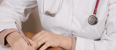 Doctores con mala letra ¿Por qué los médicos tienen letra tan fea y son un dolor de cabeza para los farmaceúticos?