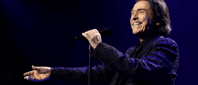 Raphael saluda a sus fans peruanos antes de su show en Lima Raphael saluda a sus fans peruanos antes de su show en Lima: ¿Cuánto cuestan las entradas para su concierto?