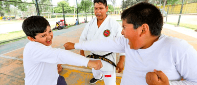 ¿Quieres que tus hijos asistan a talleres de fútbol o teatro? ¡Serpar lanza sus escuelas deportivas y culturales! ¿Quieres que tus hijos asistan a talleres de fútbol o teatro? ¡Serpar lanza sus escuelas deportivas y culturales!