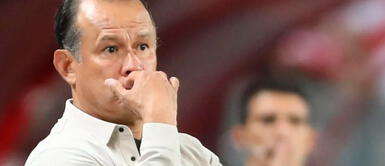 Juan Reynoso ya no es más el entrenador de la selección peruana CONFIRMADO: Juan Reynoso ya no es más DT de la selección peruana por malos resultados