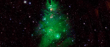 NASA capta cúmulo de estrellas que asemeja a un árbol navideño ¿En el espacio ya es NAVIDAD? NASA capta cúmulo de estrellas que asemeja a un árbol navideño