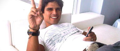 Pedro Suárez Vértiz falleció a los 54 años. Pedro Suárez-Vértiz: “Cuando pienses en volver” la canció que se volvió un HIMNO para los migrantes