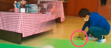 Profesora genera INDIGNACIÓN al tirar al SUELO los cuadernos de sus alumnos tras calificarlos Profesora genera INDIGNACIÓN al tirar al SUELO los cuadernos de sus alumnos tras calificarlos