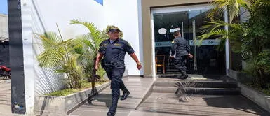 ¿Cuánto GANA un POLICÍA EN PERÚ este 2024? MUCHO MÁS de lo que te IMAGINAS ¿Cuánto GANA un POLICÍA EN PERÚ este 2024? MUCHO MÁS de lo que te IMAGINAS