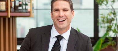 Paco Bazán y el problema de salud que lo avergüenza frente a sus compañeros de trabajo Paco Bazán y el problema de salud que lo avergüenza frente a sus compañeros de trabajo