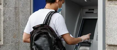 El 'lazo libanés' la modalidad de estafa en los cajeros que podría llevarte a perderlo todo El 'lazo libanés' la modalidad de estafa en los cajeros que podría llevarte a perderlo todo