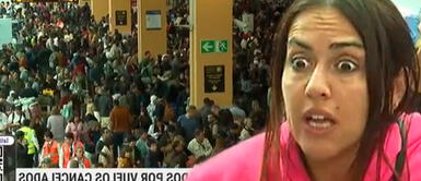 Italiana varada en el aeropuerto Jorge Chávez DECEPCIONADA de caos en Perú Italiana varada en el aeropuerto Jorge Chávez DECEPCIONADA de caos en Perú