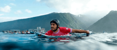 Alonso Correa clasificó a semifinales en surf de los Juegos Olímpicos 2024 ¿Quién es Alonso Correa, el surfista PERUANO que se encuentra entre los CUATRO mejores del mundo?