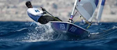 Stefano Peschiera ganador de la medalla de bronce La IMPENSADA CARRERA que Stefano Pescheira DEJÓ para triunfar como VELERISTA en los Juegos Olímpicos