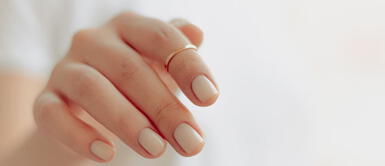 Los 12 tipos de uñas que deberías conocer y cómo saber cual me favorece Manos estilizadas: Descubre los 10 tipos de uñas y elige la perfecta para tus manos