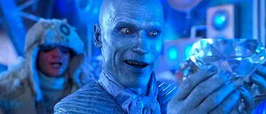 Arnold Schwarzenegger fue parte de "Batman y Robin" Schwarzenegger lleva 27 años pagando 1 dólar a Warner por CONSERVAR objeto de su peor película