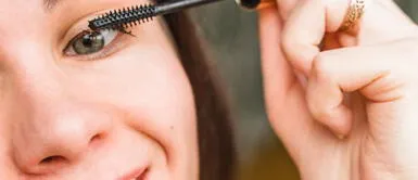 Aceite de argán: El secreto natural para fortalecer y hacer crecer tus pestañas ¡Pestañas envidiables! El aceite de argán es el secreto para lucir una mirada de infarto