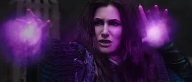 Kathryn Hahn da vida a Agatha Harkness en "Agatha en todas partes" "Agatha All Along", capítulo 1 en español latino COMPLETO: LINK para ver serie del UCM