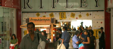 Ripley deberá compensar a 180 mil clientes Ripley Chile deberá compensar a 180 mil clientes por cobros indebidos en retiros en tienda