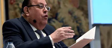 Julio Velarde revela al fin secreto del éxito del BCR Julio Velarde revela al fin secreto del éxito del BCR frente a otras instituciones del Estado