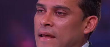 Christian Domínguez recibe chocante noticia en vivo, no puede más y rompe en llanto Christian Domínguez recibe chocante noticia en vivo, no puede más y rompe en llanto