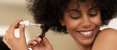 ¡Adiós al frizz! Aceites esenciales para rizos perfectos y definidos ¡Adiós al frizz! Aceites esenciales para rizos perfectos y definidos