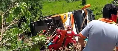 Fatídico accidente en Moquegua: aseguradora y empresa no se hacen cargo de gastos de alumnos Fatídico accidente en Moquegua: aseguradora y empresa no se hacen cargo de gastos de alumnos