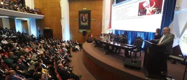 Destacados panelistas abordaron el impacto de la inseguridad y la fragmentación política. Fuente: Difusión. UCV organiza II Coloquio sobre el camino a las elecciones generales 2026