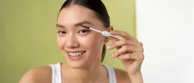 Transforma tus Cejas: 8 Sérums que aceleran su crecimiento 8 Sérums eficaces para transformar y acelerar el crecimiento de tus cejas