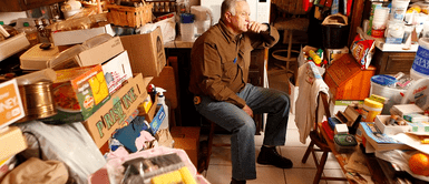 Personas que acumulan objetos tienen condición psicológicas Qué significa que una persona acumule objetos que jamás usa, según la psicología