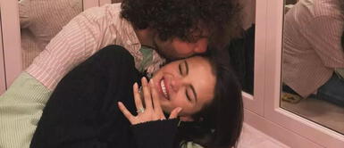 Selena Gomez deslumbra con anillo de compromiso y uñas de maniquí 2024 Selena Gómez deslumbra con anillo millonario y uñas de maniquí en tendencia