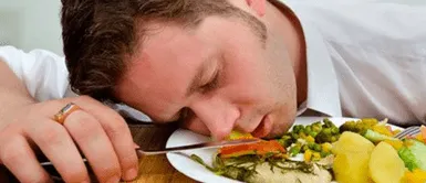 Por qué te da sueño después de comer ¿Por qué te da sueño después de almorzar? Conoce qué estás haciendo mal