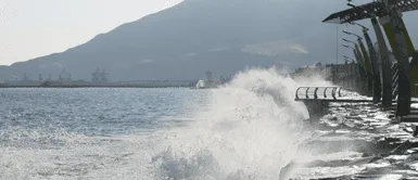 Cierran 81 puertos en el norte y centro del país por oleajes anómalos. ¡Alerta Máxima! Cierran 81 Puertos en el Norte y Centro del País por Oleajes Anómalos: ¿Cuáles son?