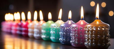 Año Nuevo 2025: velas para cada deseo Año Nuevo 2025: ¿Qué colores de velas debo encender para atraer la salud, dinero, amor y más?