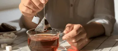 Bolsas de té. Estudio revela que las bolsas de té liberan millones de partículas de micro y nanoplásticos