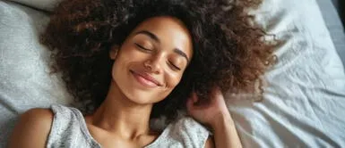 Así mantengo mis rizos definidos y sin encrespamiento mientras duermo Así mantengo mis rizos definidos y sin encrespamiento mientras duermo