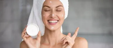 Las cremas hidratantes y antiedad de día más recomendadas por expertos Estas 5 cremas faciales te darán una piel más joven e hidratada cada día