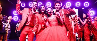 "Paran Paran Pam Pam" es un musical protagonizado por los actores Brando Gallesi, Miguel Dávalos, Sebastián Barreto y Naima Luna. Farándula disfrutó en el estreno de 'Paran Paran Pam Pam'