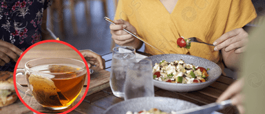 Té a la hora de comer. Los alimentos que jamás debes combinar con té, según una experta en nutrición