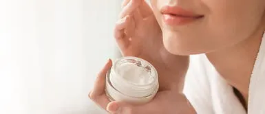 Si utilizas estre producto para tratar tu acné mejor suspende su uso. Ordenan retiro de importante producto del cuidado de la piel que podría contener sustancia cancerígena