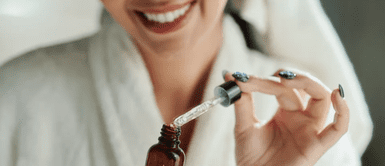 Sérum de Vitamina C casero: el secreto natural para un rostro rejuvenecido Sérum de Vitamina C casero: el secreto natural para un rostro rejuvenecido