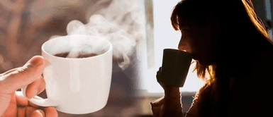 El error que todos cometemos al tomar café y que podría costarnos años de vida PODRÍA COSTARNOS AÑOS de VIDA El ERROR que TODOS COMETEMOS al TOMAR CAFÉ y que PODRÍA COSTARNOS AÑOS de VIDA