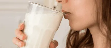 Leche. ¡Alerta! Descubren componente peligroso en leche de conocida marca y ordenan su retiro urgente