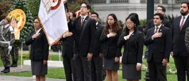 Esta es la carrera que te paga 2.260 soles mensuales por estudiar: Estos son los requisitos para el próximo proceso Esta es la carrera que te paga 2.260 soles mensuales por estudiar: Estos son los requisitos para el próximo proceso